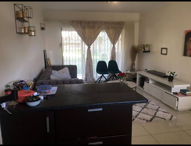 1 BEDROOM PROPERTY TO RENT IN NOORDWYK